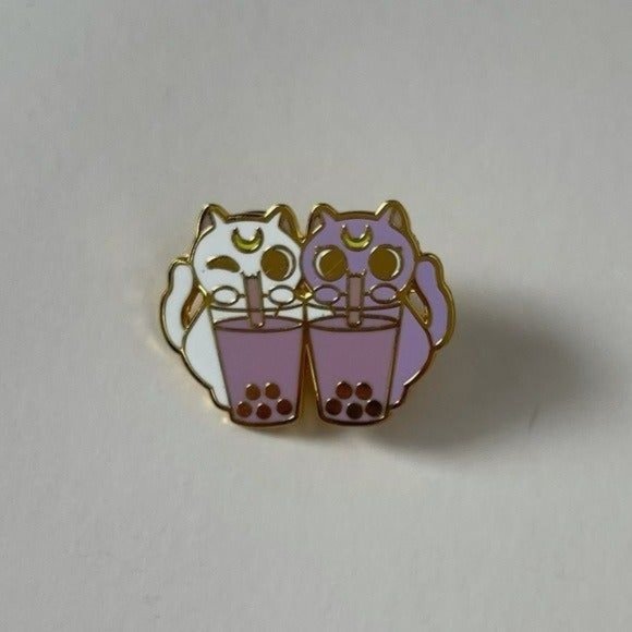 *50% OFF! Cats & Boba enamel pin flair cat tea straw crescent moon - Picture 2 of 3